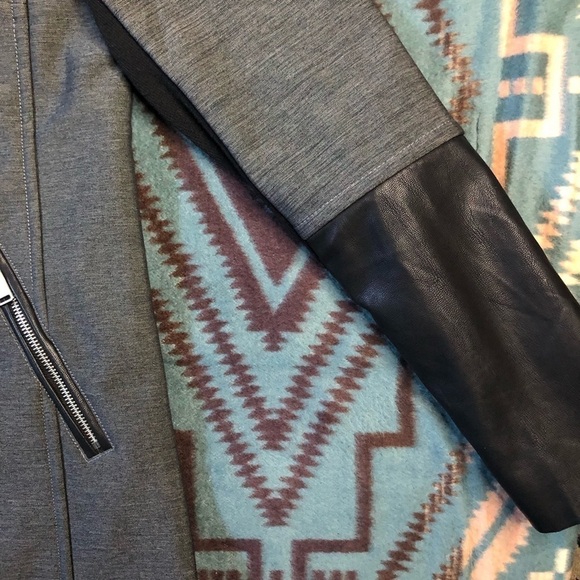 BCBGeneration Grey and Black Faux Leather Hooded Women's Jacket Sz Small - Picture 9 of 14